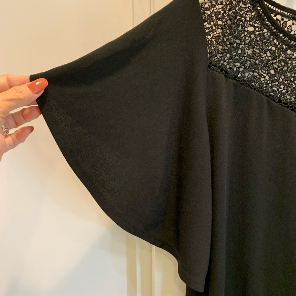 Worthington Black Lace Top‎ Bell Sleeves M - Picture 3 of 9